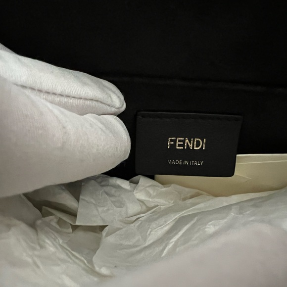 FENDI 
Velvet Vitello Dolce Fun Fair Kan I Shoulder Bag Tobacco Multicolor Black - Picture 10 of 11